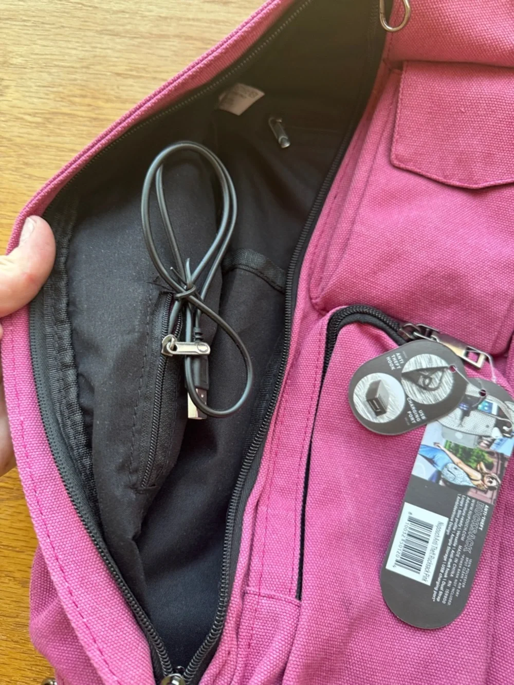 Nupouch Anti-Theft Rucksack - Picture 9 of 9